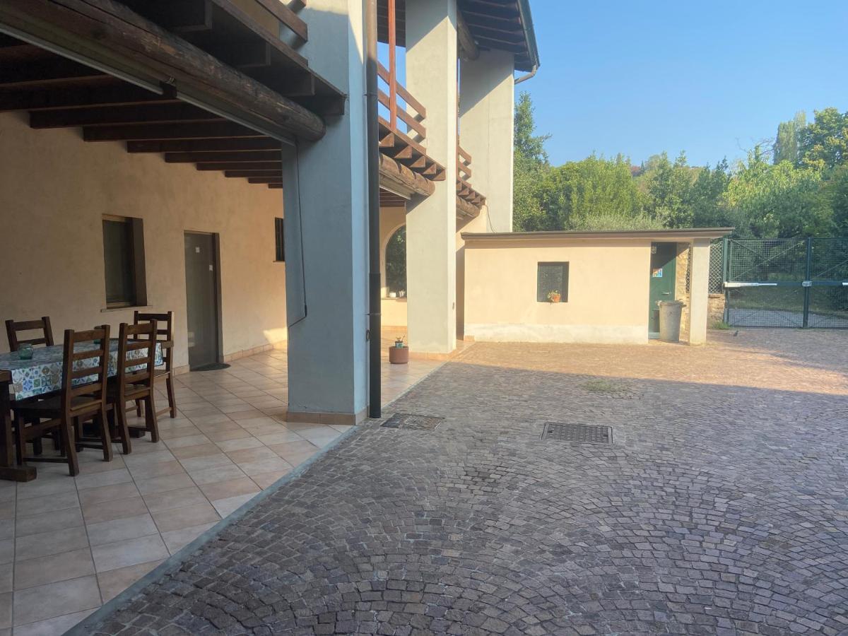 Cascina Cavalli Astino Villa Bergamo Eksteriør bilde