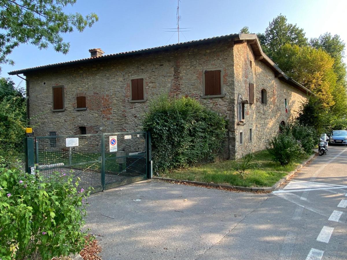 Cascina Cavalli Astino Villa Bergamo Eksteriør bilde
